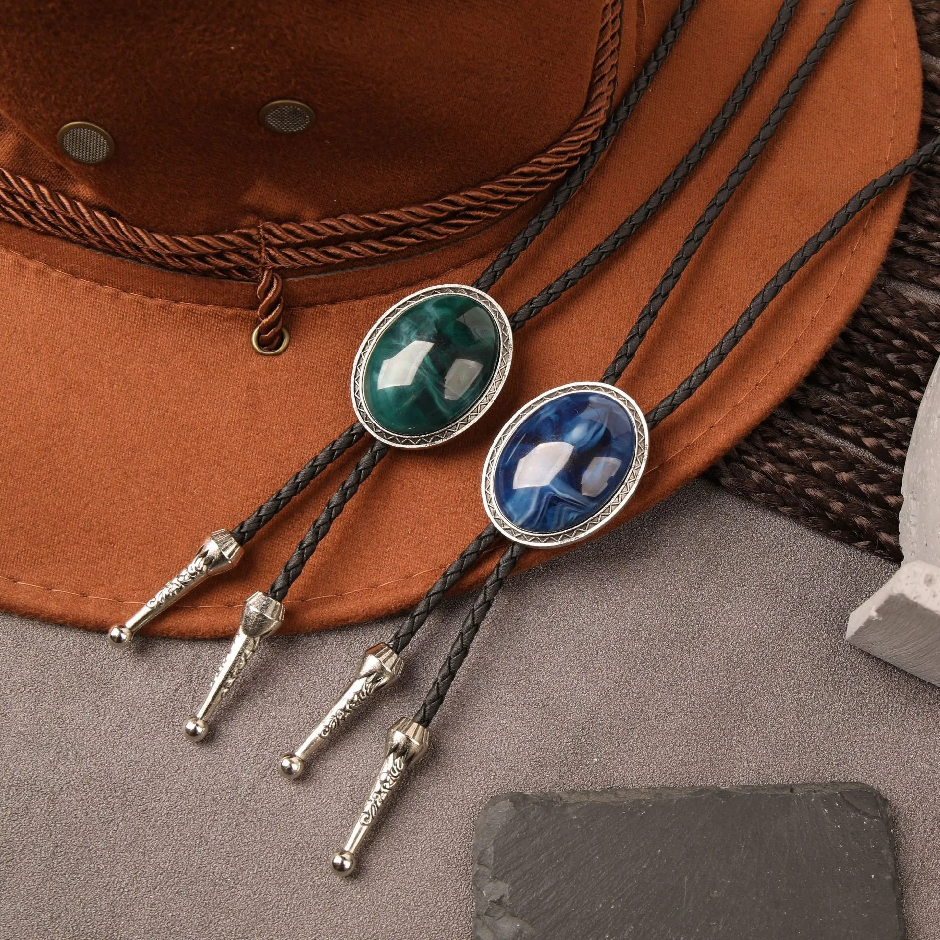 Handmade Vintage Stone Round Shape Western style cowboy bolo necklace for men