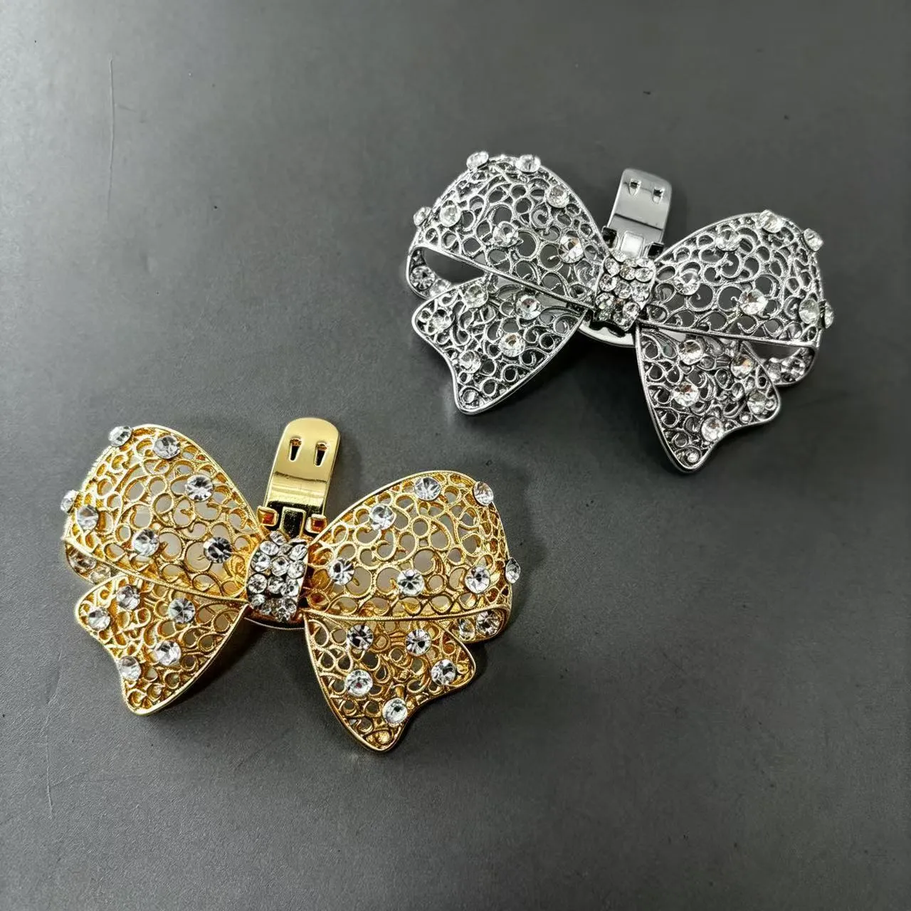 Bridal Rhinestone Bow Shoe Clips, Removable Bling Shoe Ornaments for Wedding Evening Party Women Footwear