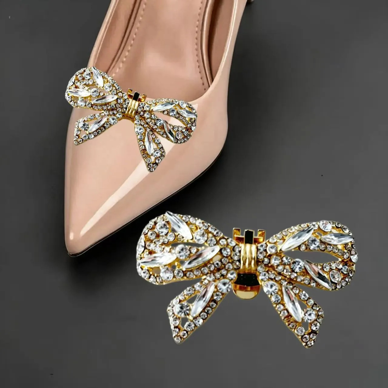 Women Bling Crystal Bow Shoe Clips Removable Shoe Decoration Ornaments for Evening Dress Wedding Heels