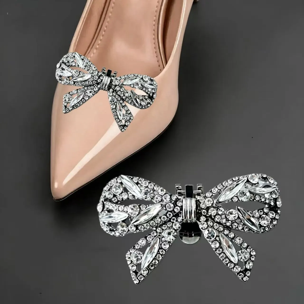 Women Bling Crystal Bow Shoe Clips Removable Shoe Decoration Ornaments for Evening Dress Wedding Heels